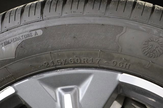 Used 2024 Honda HR-V EX-L image 43