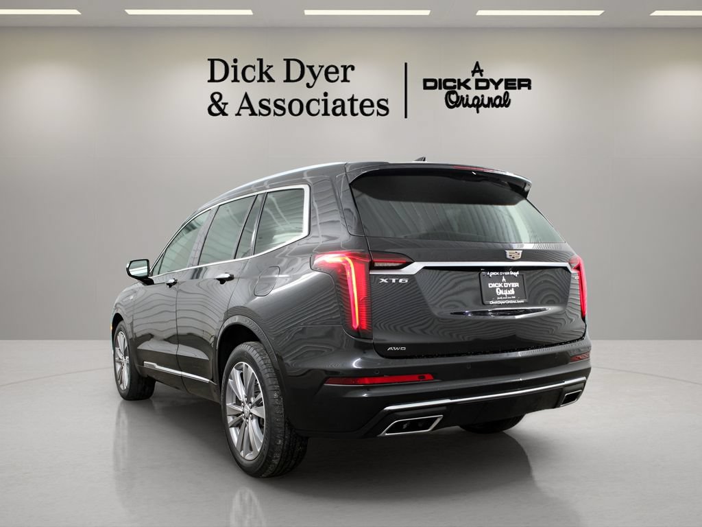 Used 2023 Cadillac XT6 Premium Luxury AWD/4WD image 5