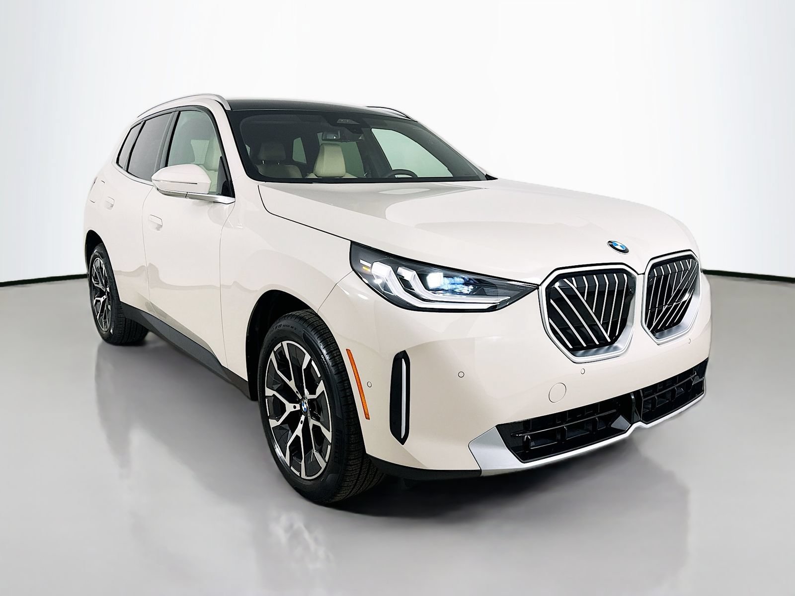 New 2026 BMW X3 xDrive30i w/ Premium Package AWD/4WD image 3