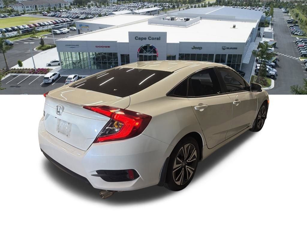 Used 2018 Honda Civic EX-L image 3