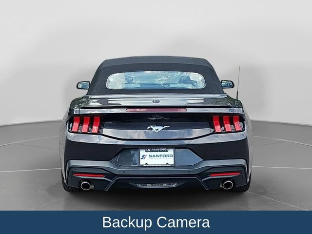 Used 2024 Ford Mustang Premium RWD image 5