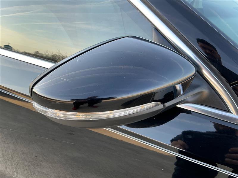 Used 2016 Volkswagen Passat 1.8T w/ Lighting Package image 14