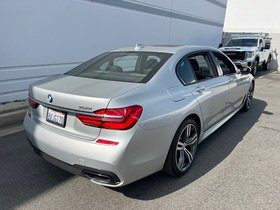Used 2017 BMW 750i image 6