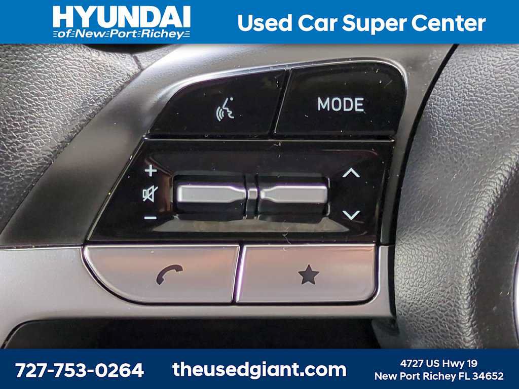 Certified 2024 Hyundai Santa Cruz SEL FWD image 27