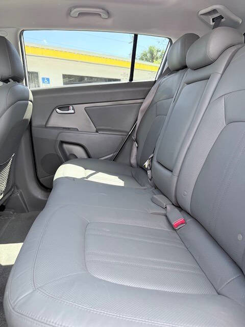 Used 2013 Kia Sportage EX w/ EX Premium Pkg FWD image 11