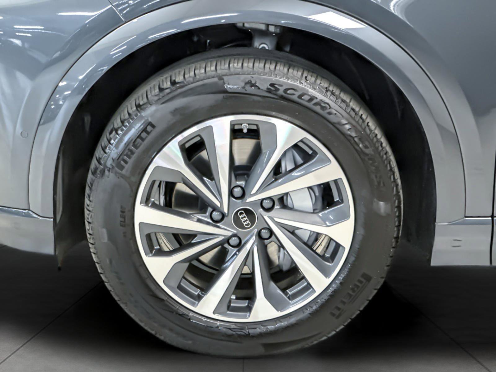 New 2027 Audi Q6 e-tron Premium AWD/4WD image 25