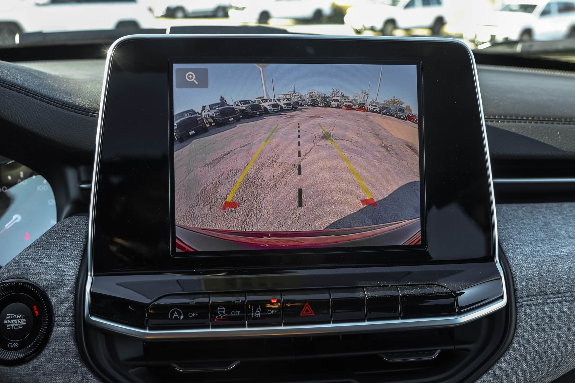 New 2025 Jeep Compass Latitude w/ Sun & Sound Group image 19