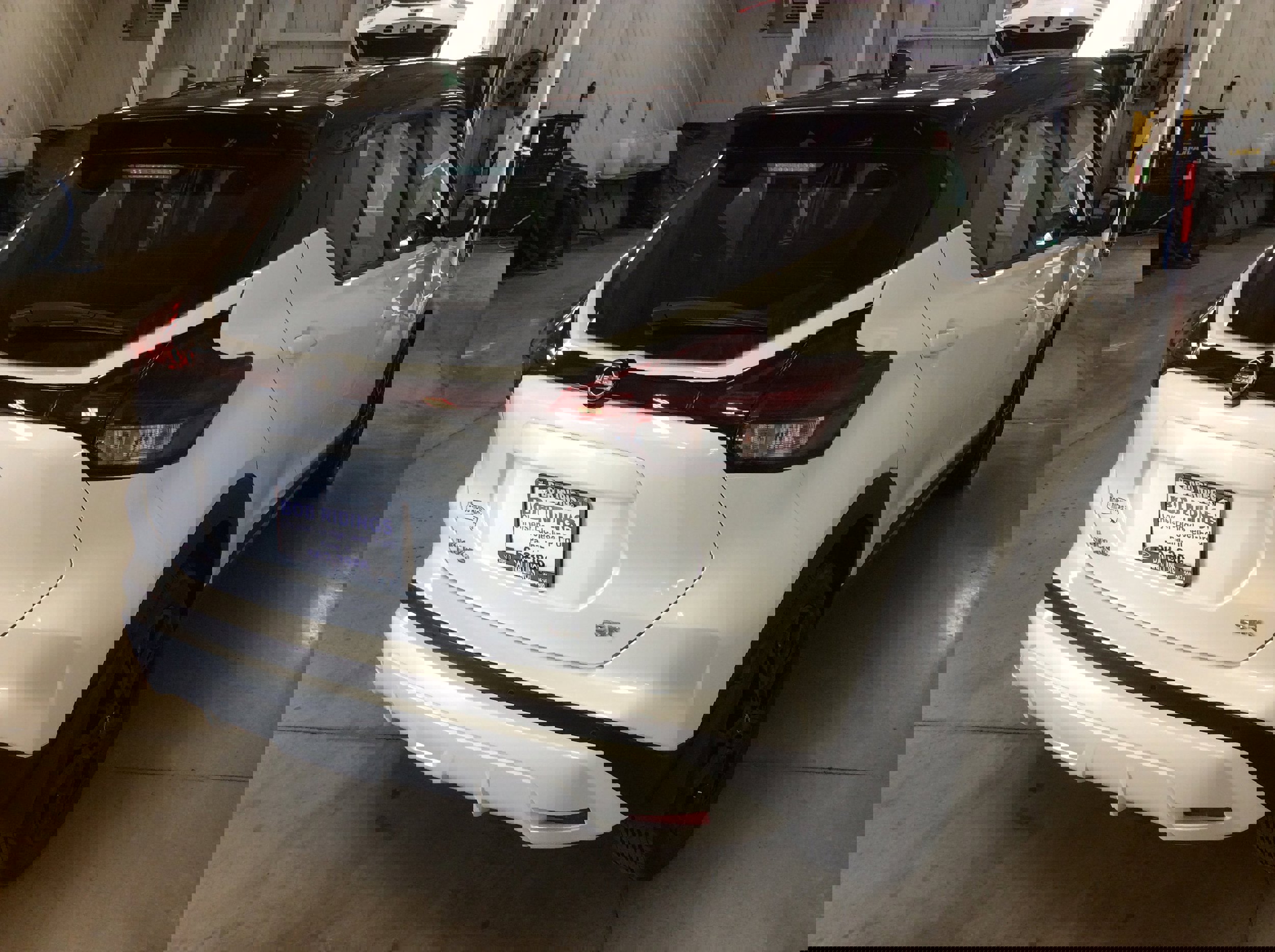 Used 2024 Nissan Kicks SR image 6