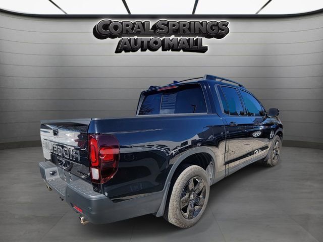Used 2024 Honda Ridgeline Black Edition image 4