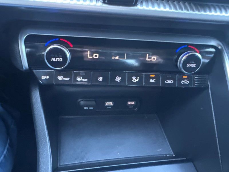 Used 2022 Kia K5 LXS image 21