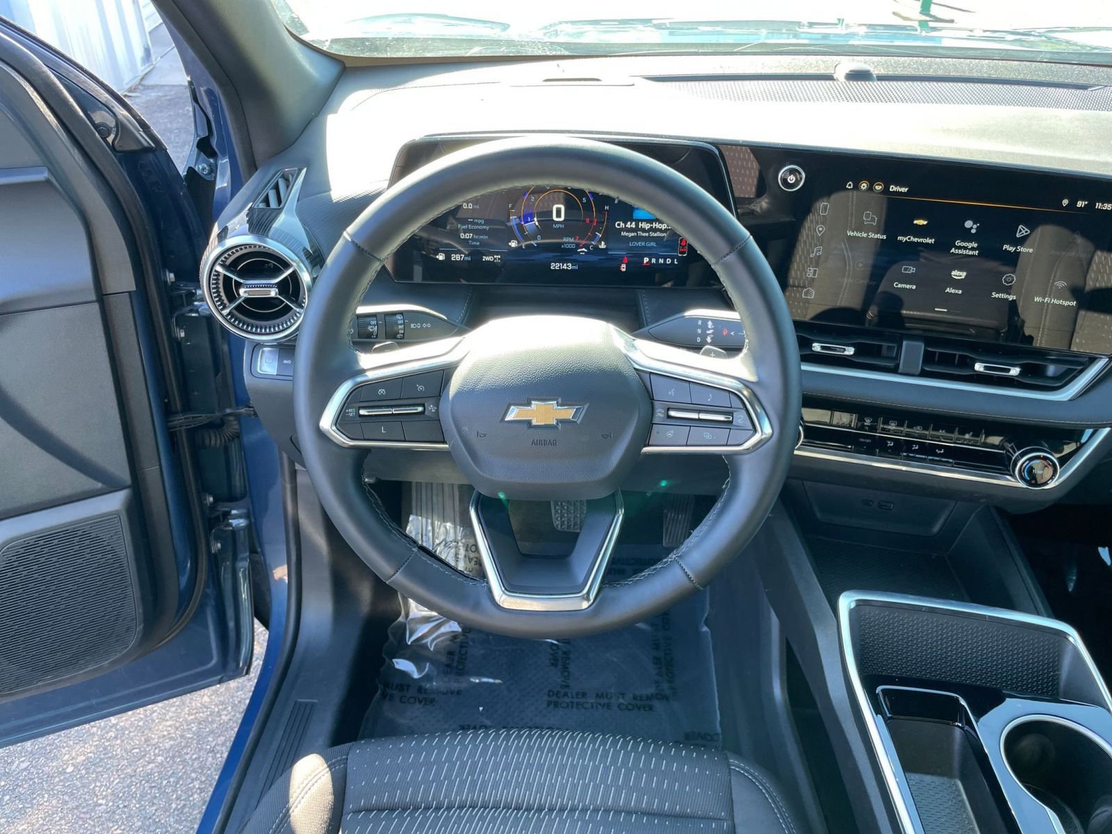 Used 2025 Chevrolet Equinox LT image 27