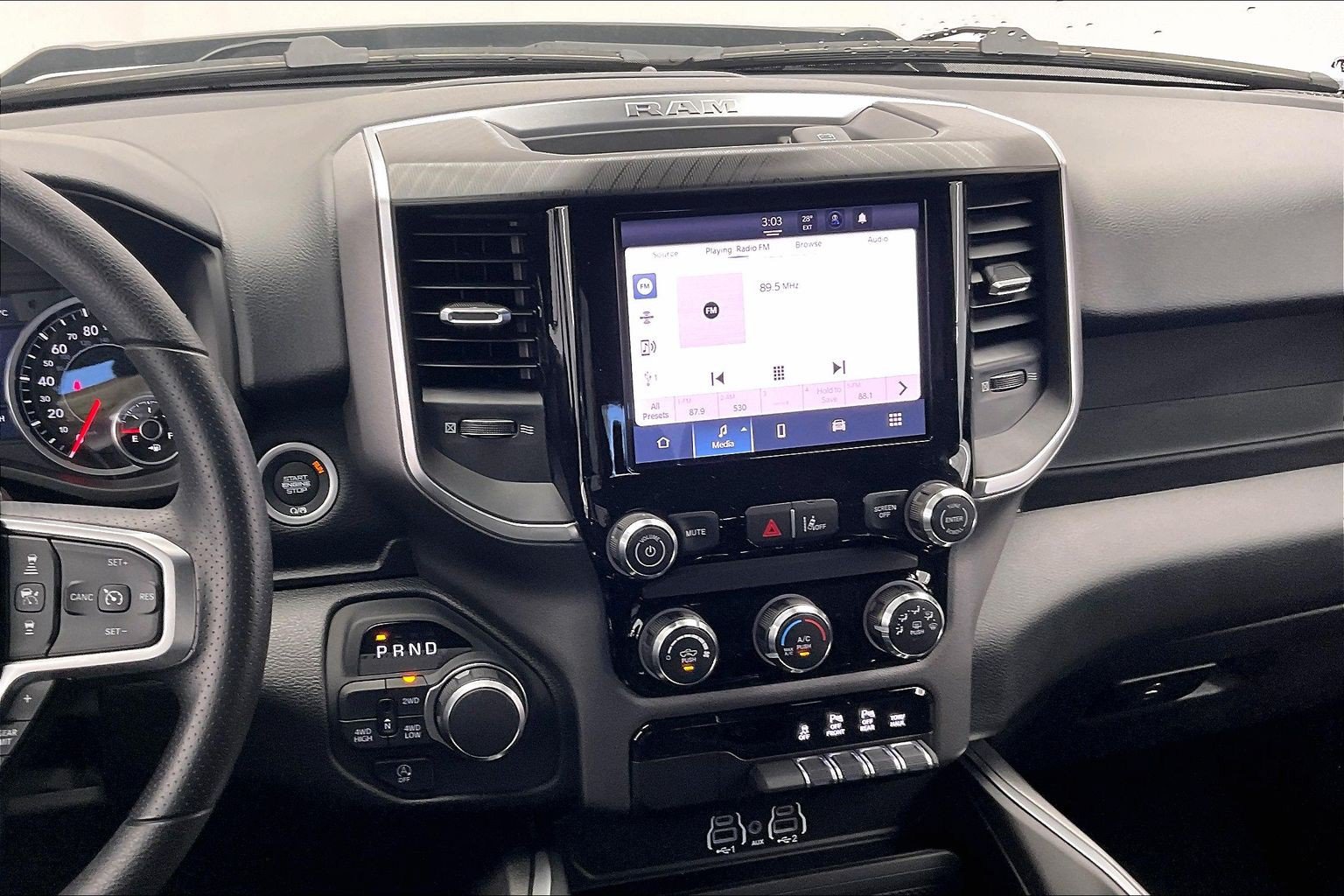 New 2026 RAM 1500 Express AWD/4WD image 7