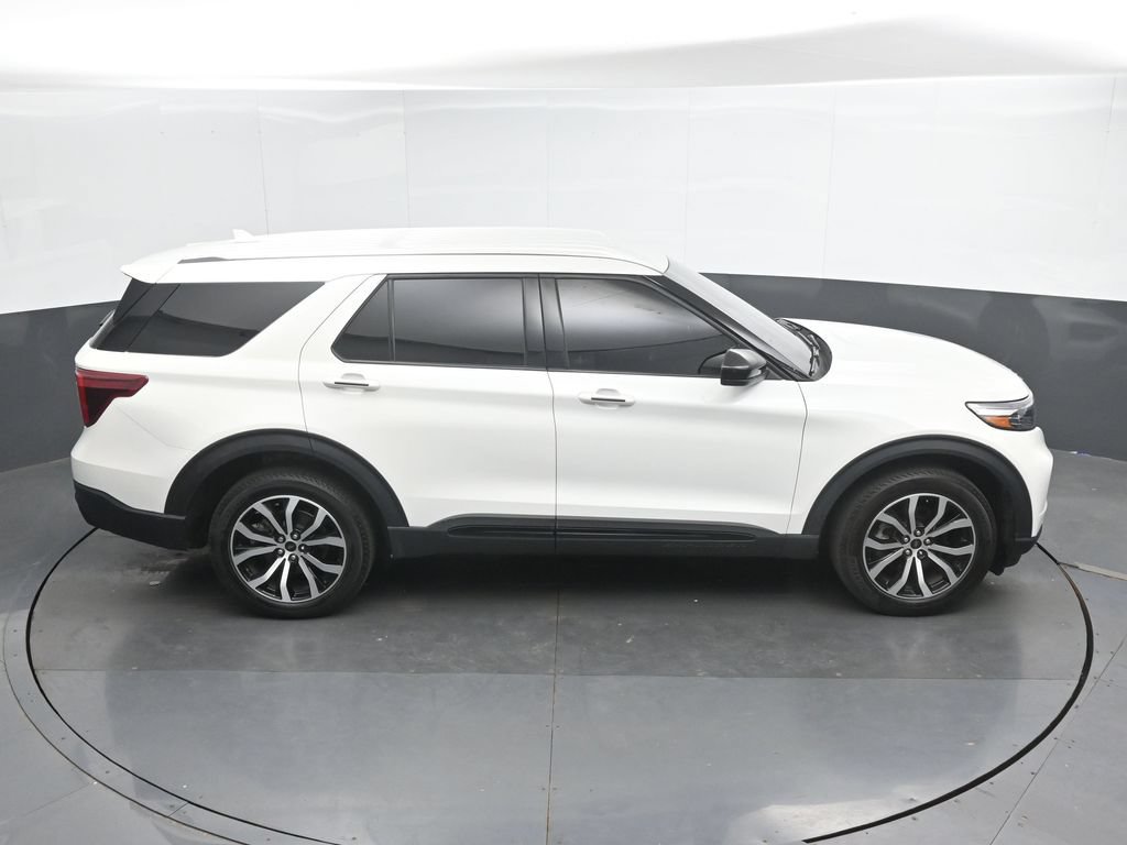 Used 2022 Ford Explorer ST AWD/4WD image 15