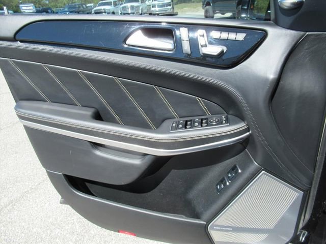 Used 2018 Mercedes-Benz GLS 63 AMG 4MATIC w/ Accessory Chrome Package image 21