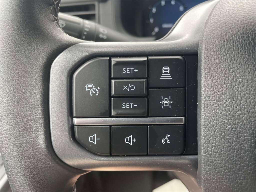 New 2025 Ford F150 XLT w/ Equipment Group 302A MID image 38