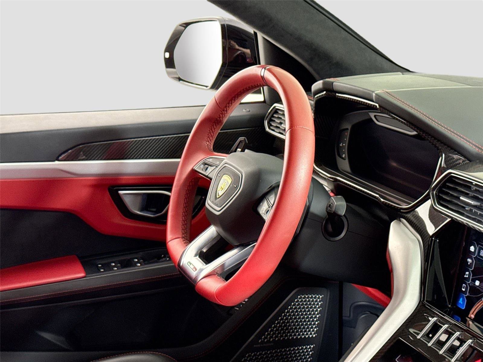 Used 2020 Lamborghini Urus AWD/4WD image 34