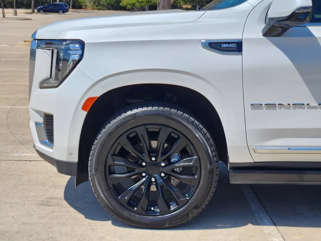 Used 2024 GMC Yukon Denali w/ Advanced Technology Package AWD/4WD image 8