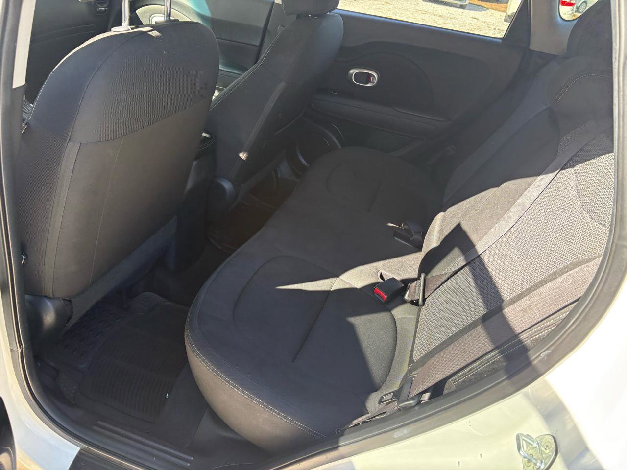 Used 2017 Kia Soul + FWD image 7