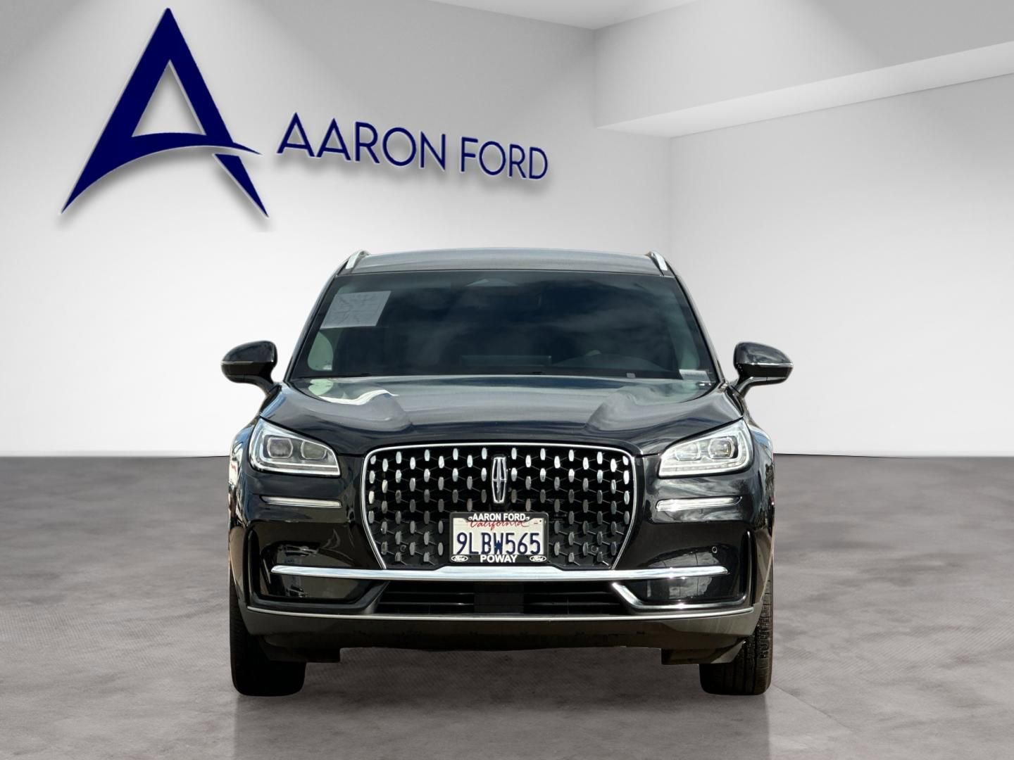 Used 2023 Lincoln Corsair Reserve w/ Equipment Group 201A image 9