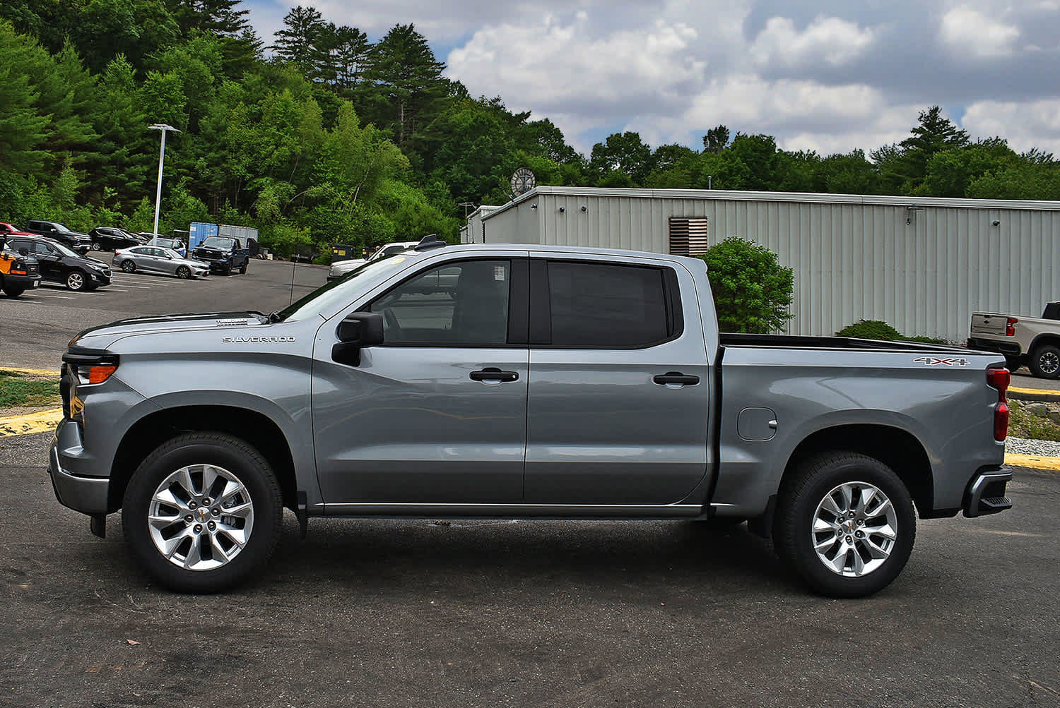 New 2026 Chevrolet Silverado 1500 Custom AWD/4WD image 4