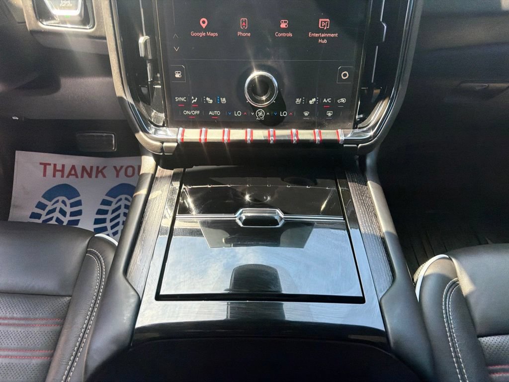 Certified 2025 GMC Yukon AT4 Ultimate w/ LPO, Floor Liner Package AWD/4WD image 19