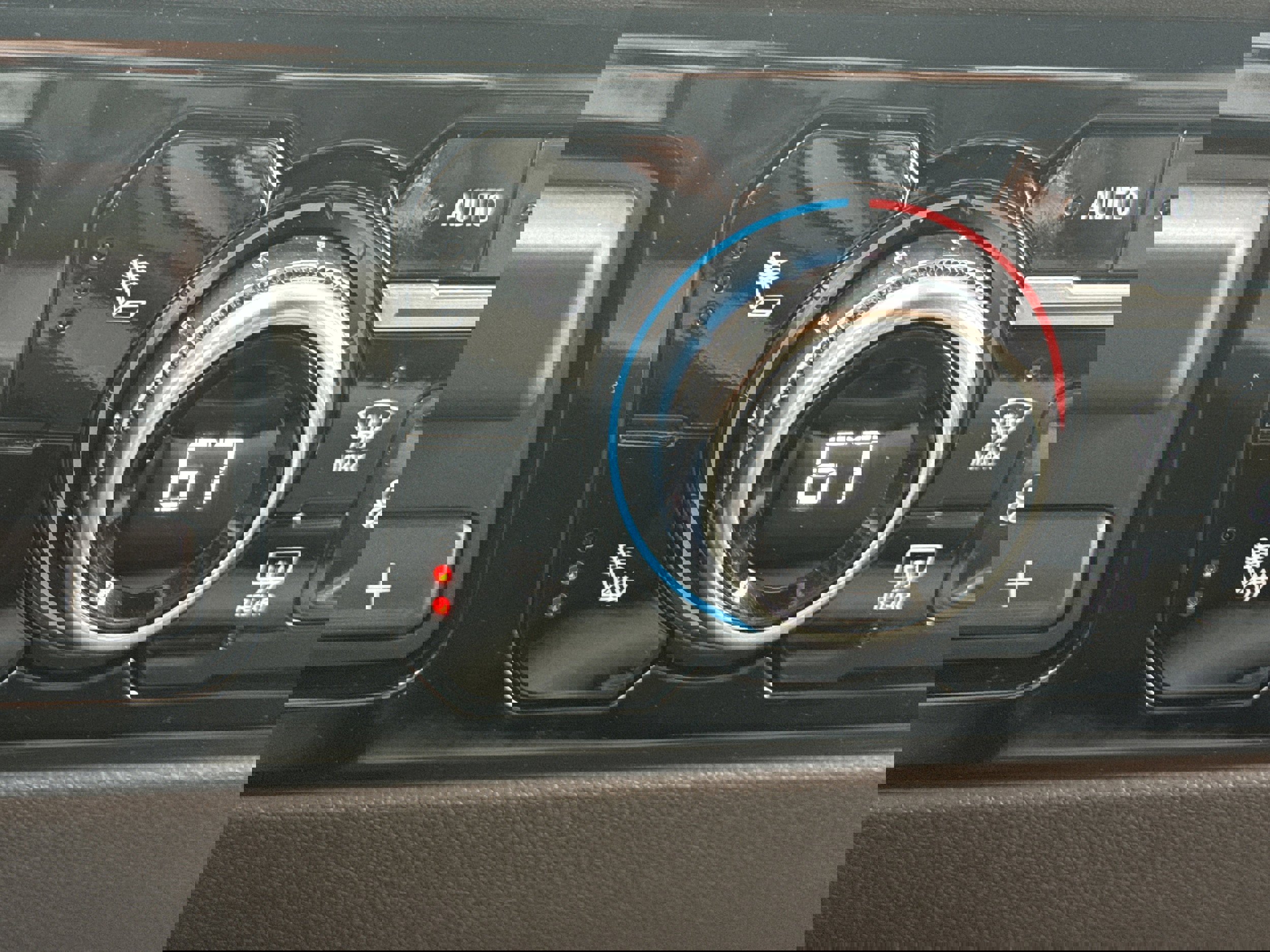 Used 2025 GMC Sierra 1500 SLT image 22