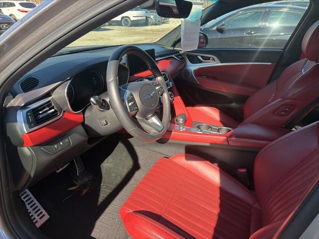 Used 2023 Genesis G70 2.0T w/ Sport Prestige Package image 11
