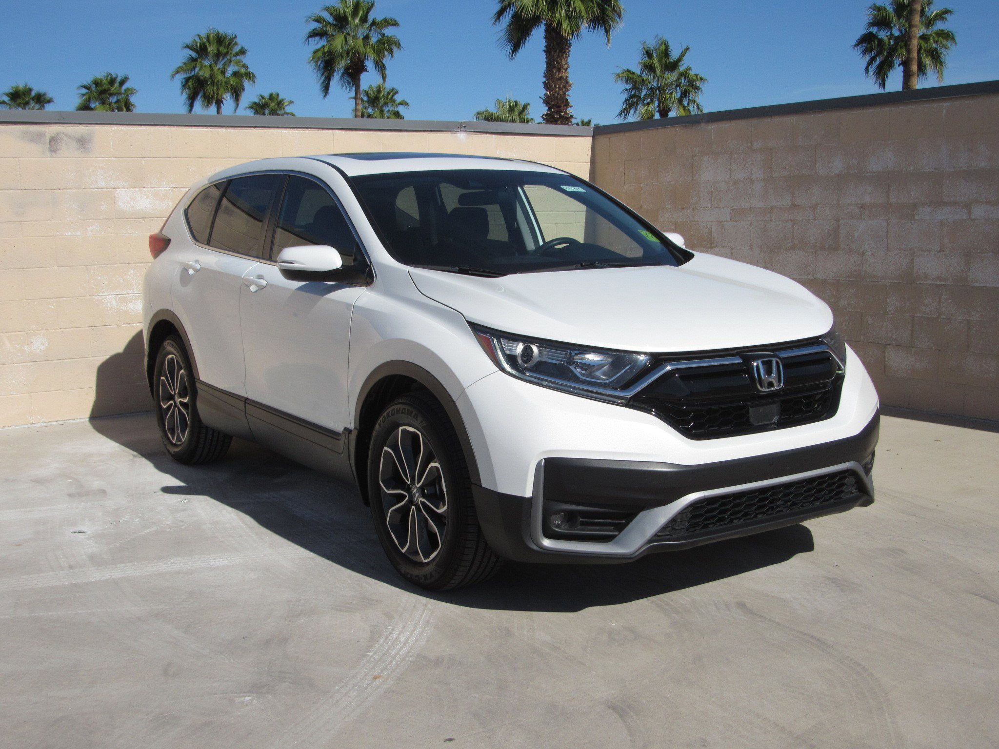 Used 2020 Honda CR-V EX image 2