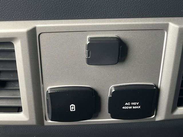 Used 2022 Ford F250 Lariat w/ Lariat Ultimate Package image 8