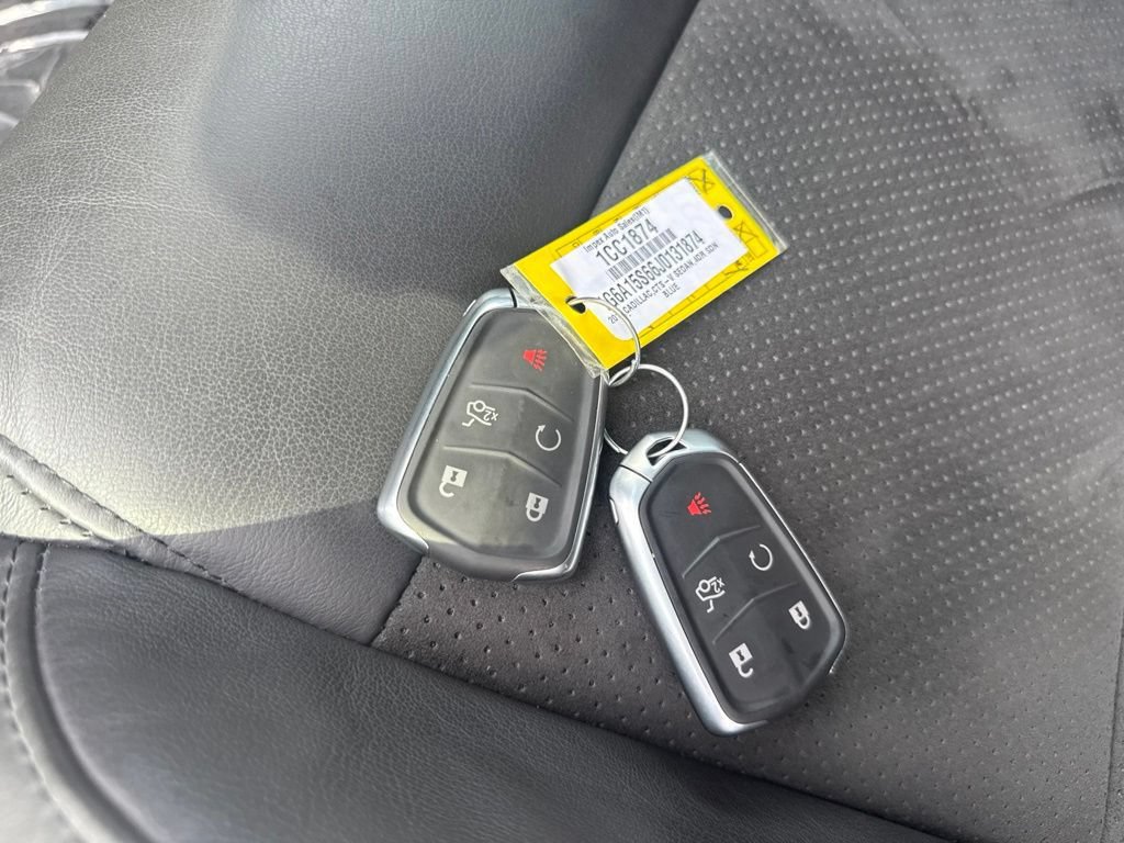 Used 2018 Cadillac CTS V RWD image 30