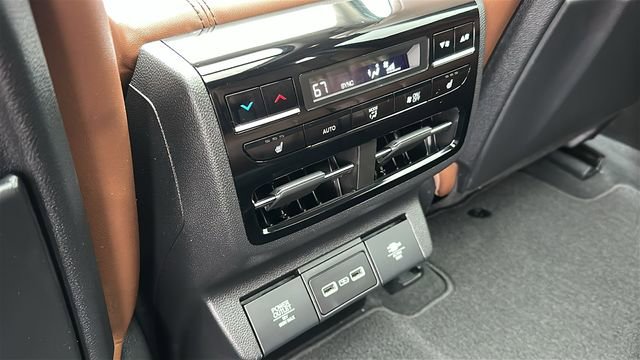 Certified 2023 Acura MDX SH-AWD w/ Advance Package image 26