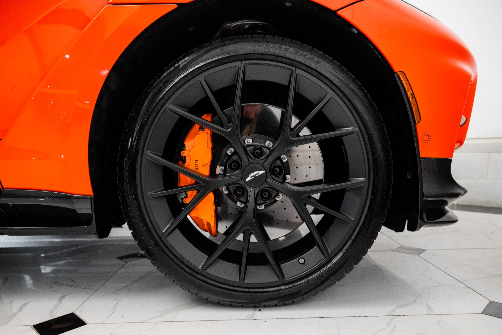 Used 2025 Aston Martin DBX 707 image 63