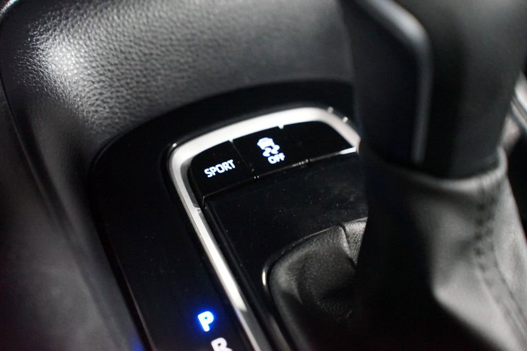 Used 2022 Toyota Corolla SE w/ SE Premium Package image 21