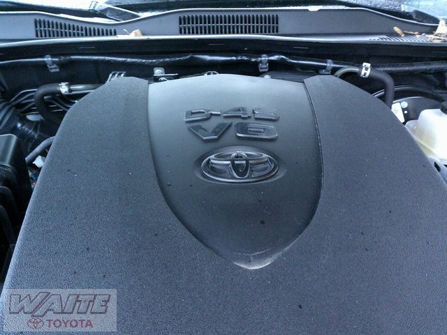 Used 2023 Toyota Tacoma SR5 image 8