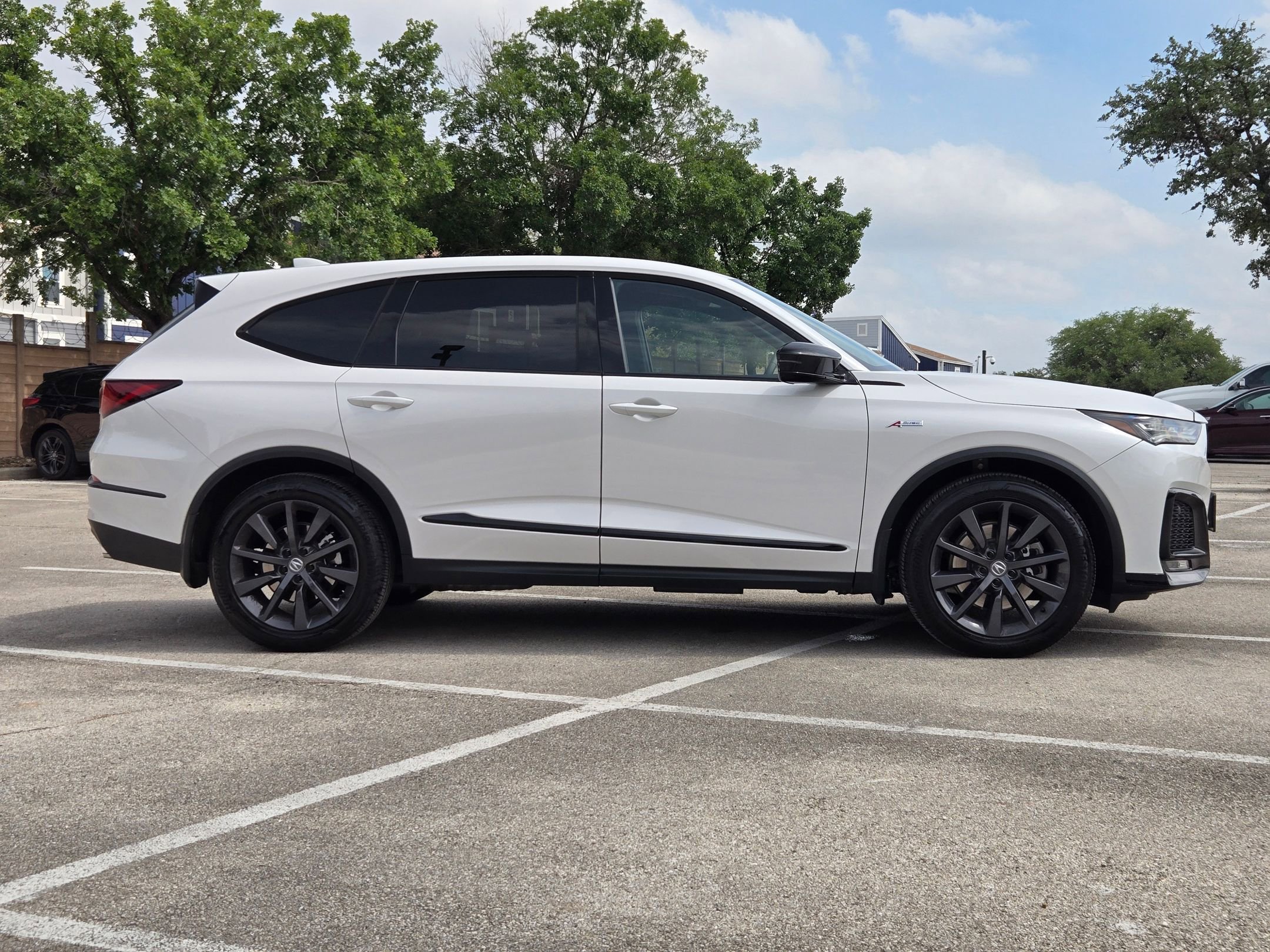 Certified 2026 Acura MDX A-Spec AWD/4WD image 3