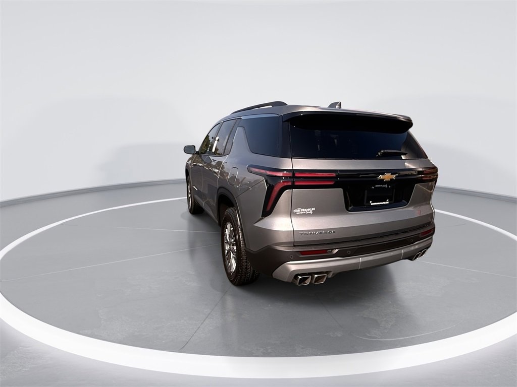 Used 2025 Chevrolet Traverse LT w/ LPO, Floor Liner Package image 6