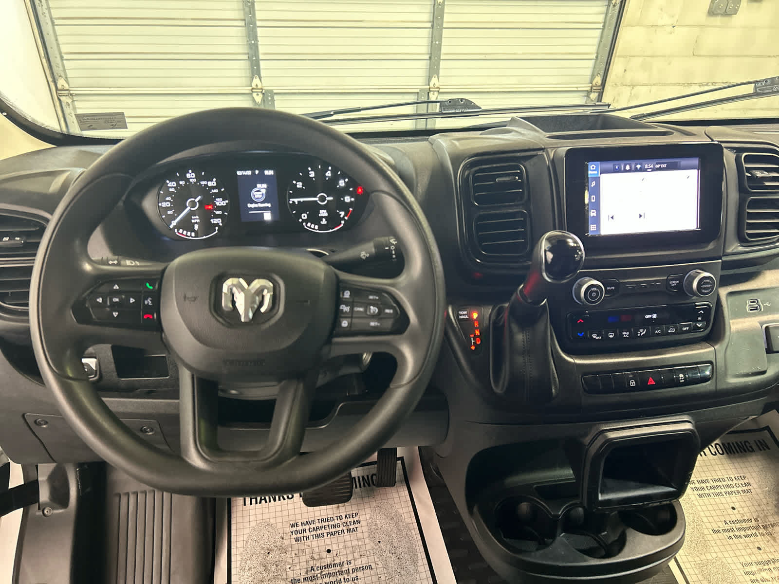 Used 2024 RAM ProMaster 2500 w/ Convenience Group FWD image 7