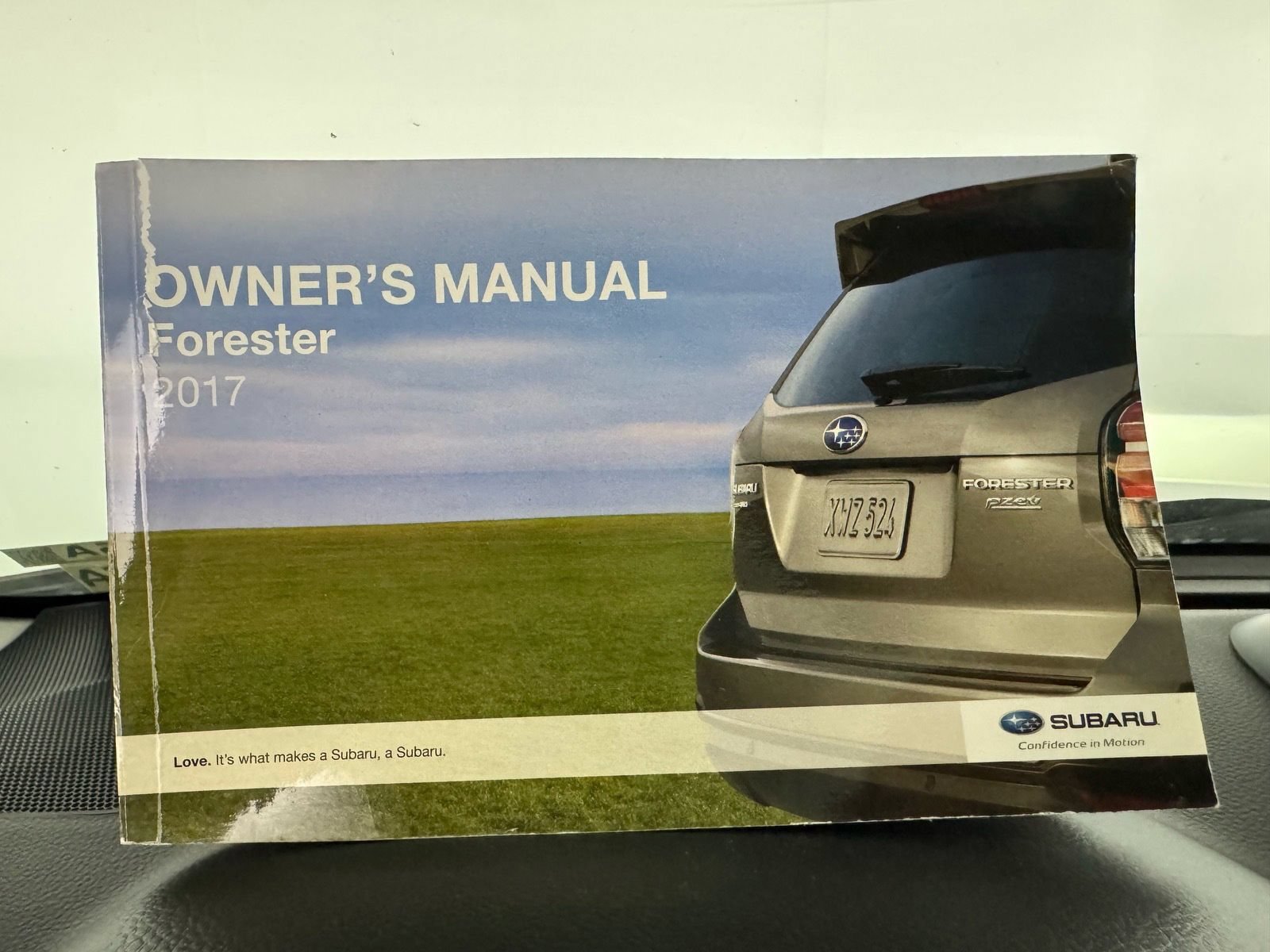 Used 2017 Subaru Forester 2.0XT Touring AWD/4WD image 34