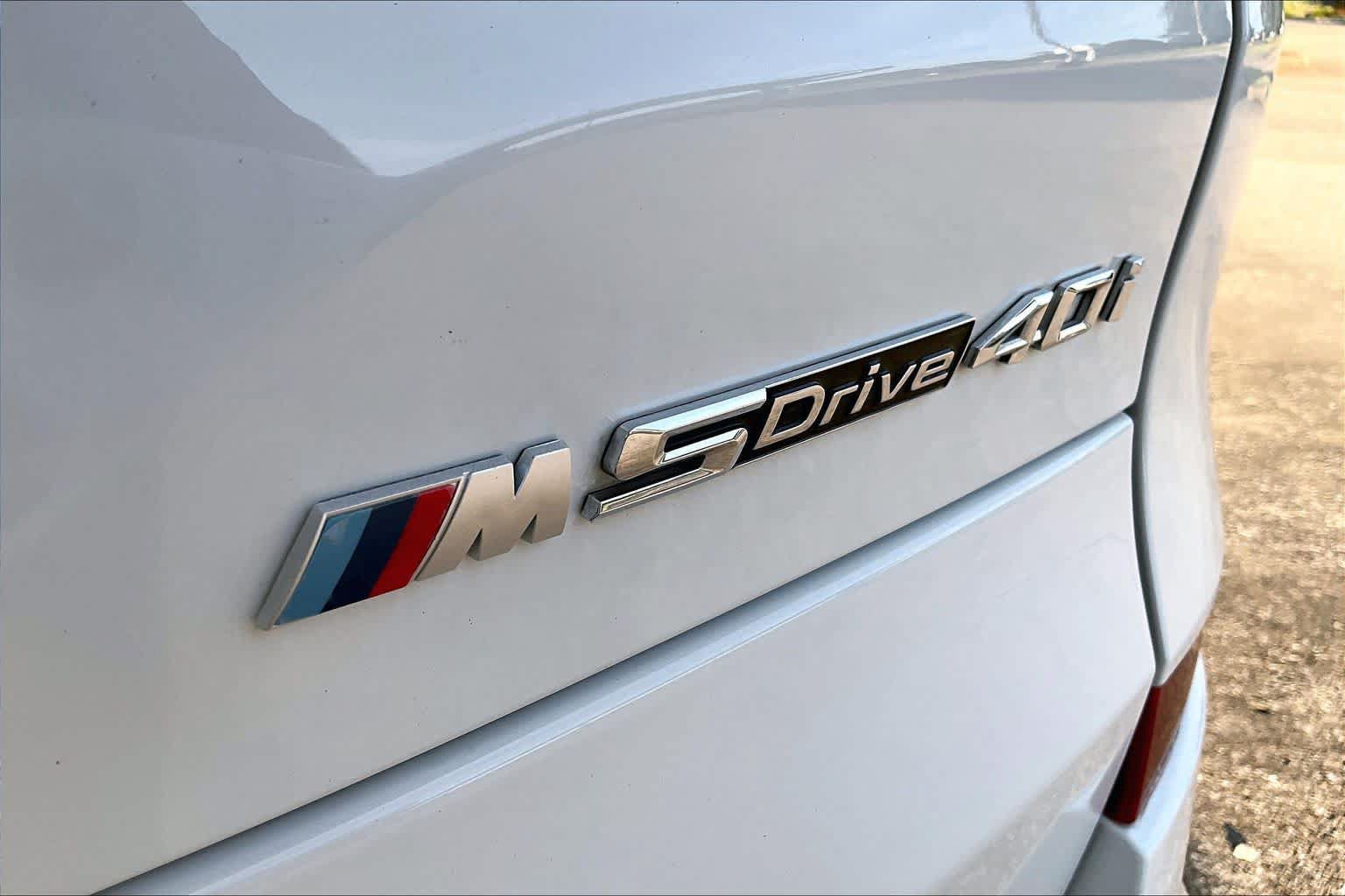 Used 2022 BMW X5 sDrive40i w/ M Sport Package RWD image 10
