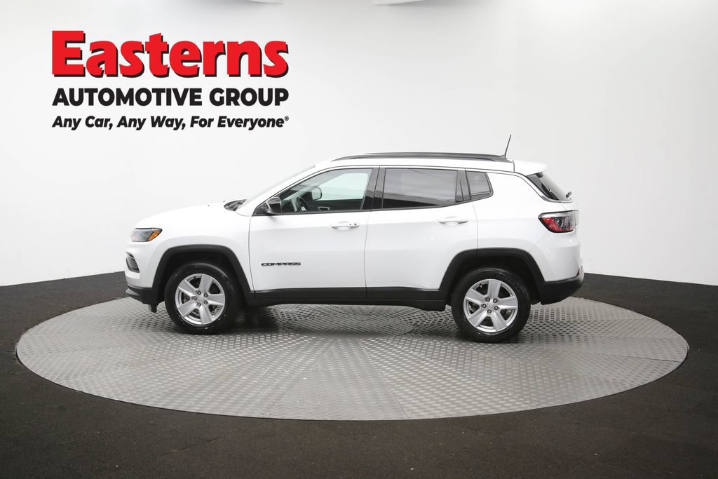 Used 2022 Jeep Compass Latitude w/ Convenience Group AWD/4WD image 60