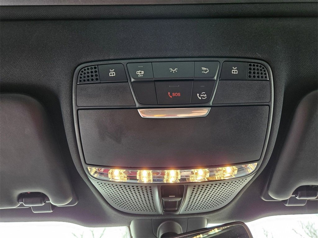 Used 2019 Mercedes-Benz E 300 4MATIC image 18