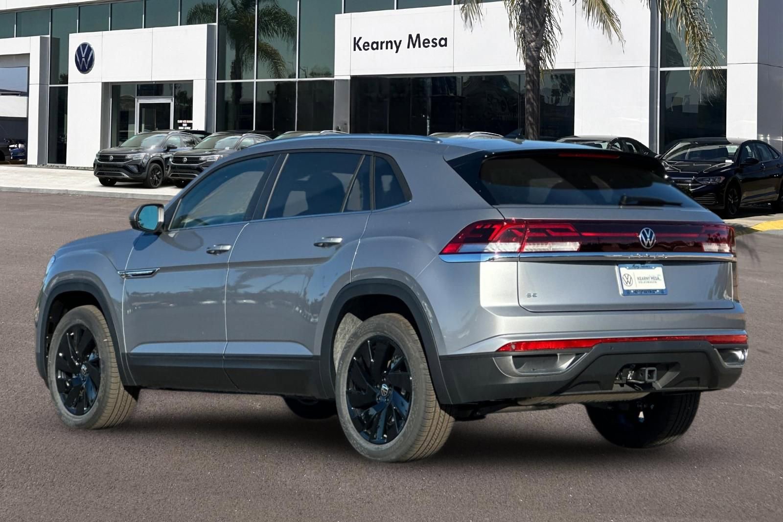 New 2026 Volkswagen Atlas Cross Sport SE FWD image 6