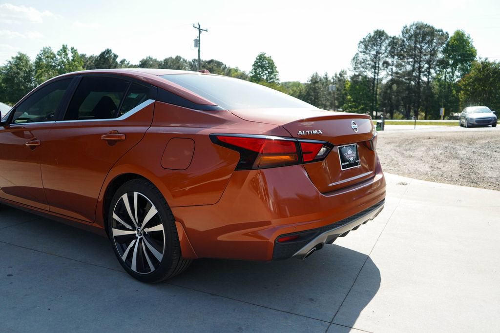 Used 2020 Nissan Altima 2.5 SR w/ Premium Package FWD image 21