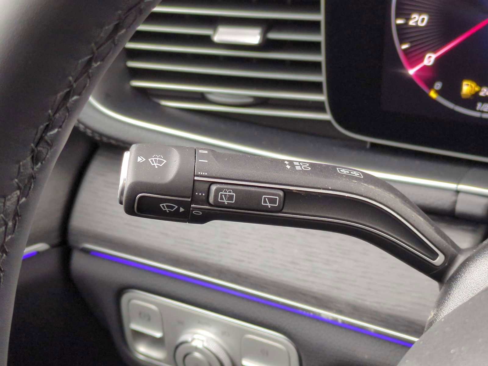 New 2025 Mercedes-Benz GLS 450 4MATIC image 28