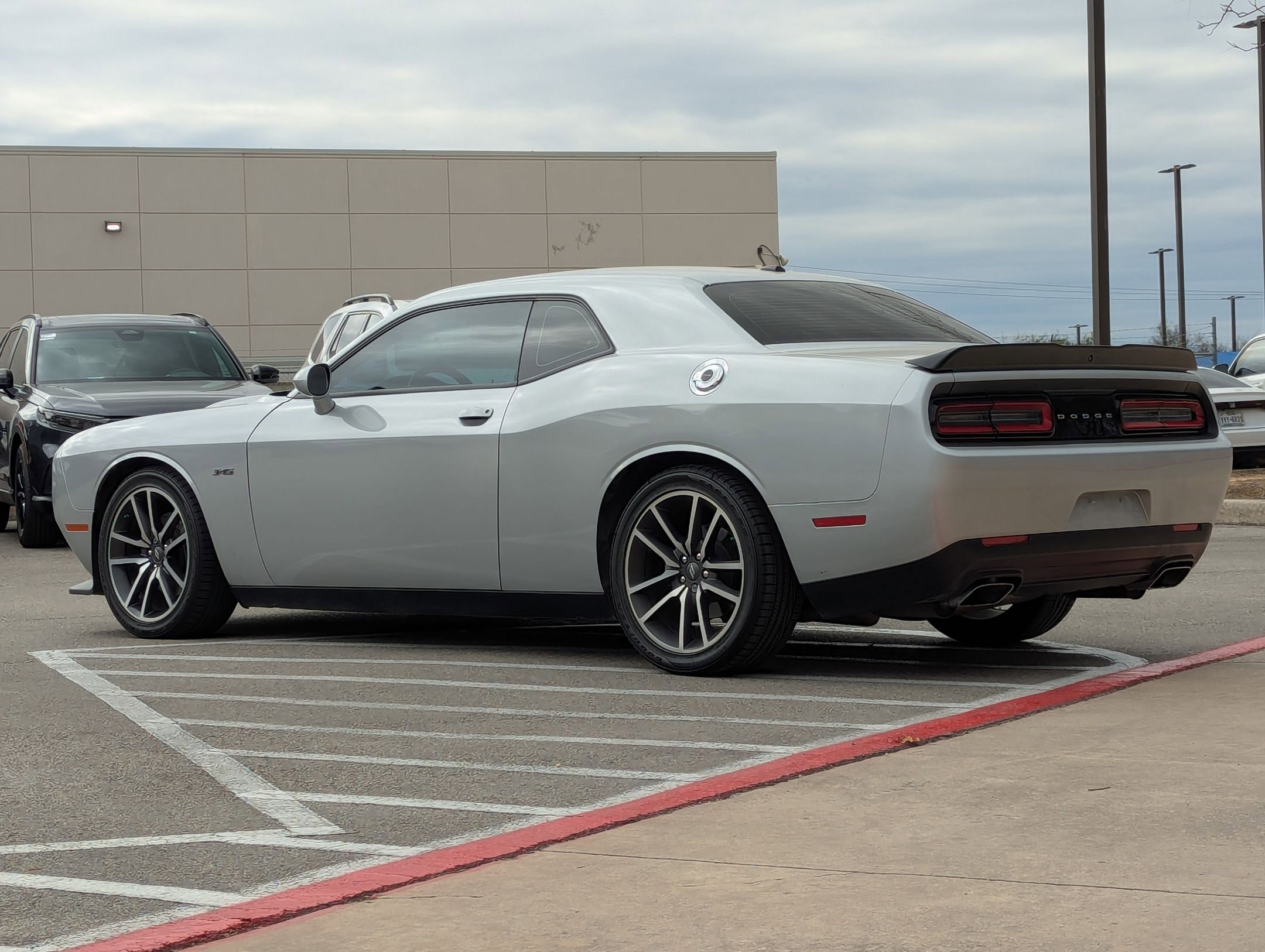 Used 2023 Dodge Challenger R/T image 6