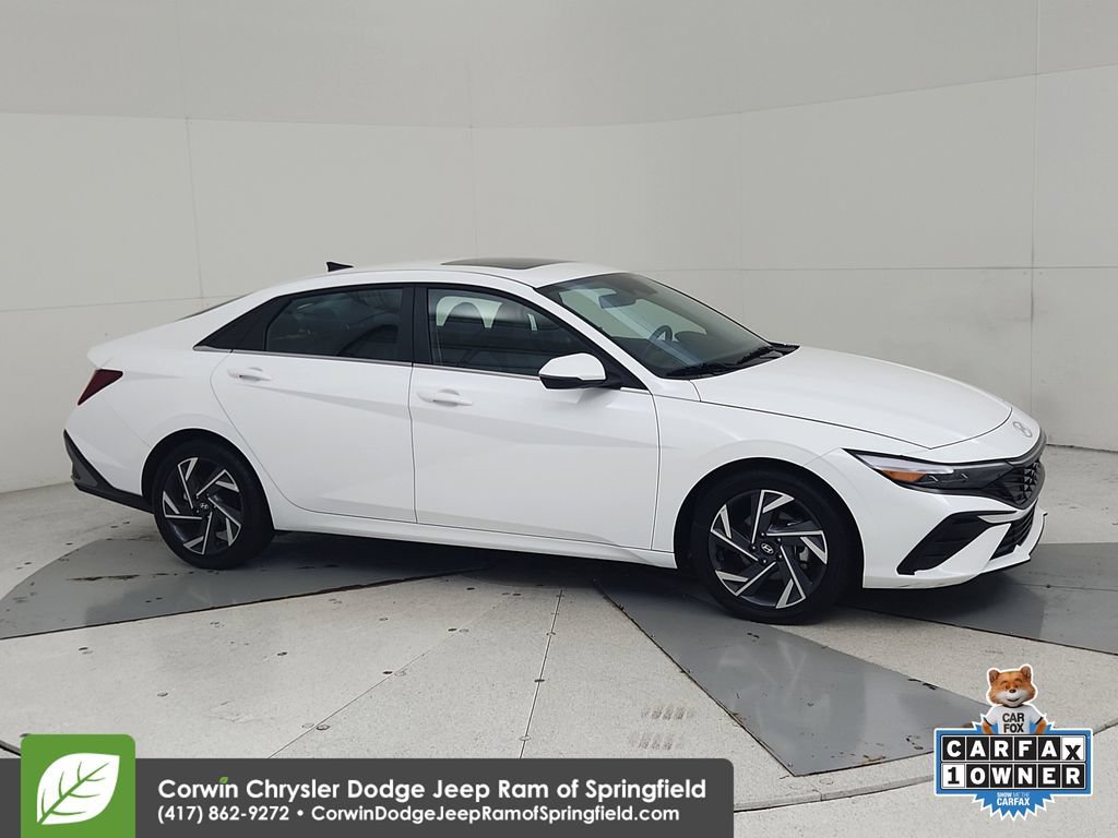 Used 2025 Hyundai Elantra Limited