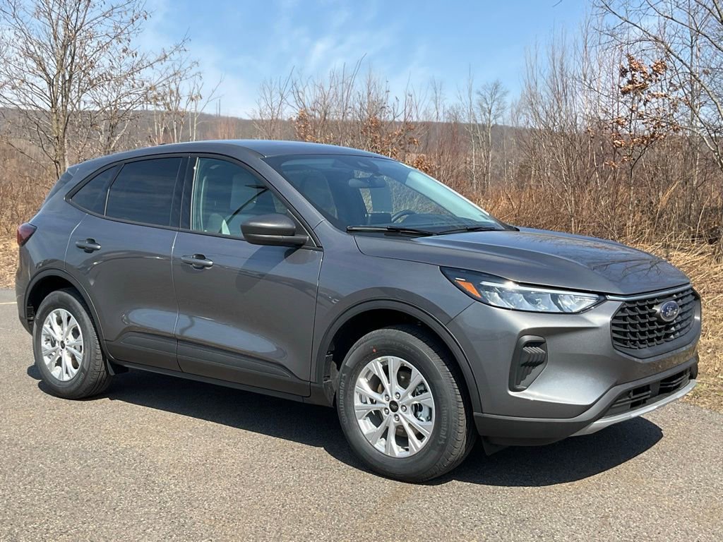 New 2026 Ford Escape Active AWD/4WD image 1