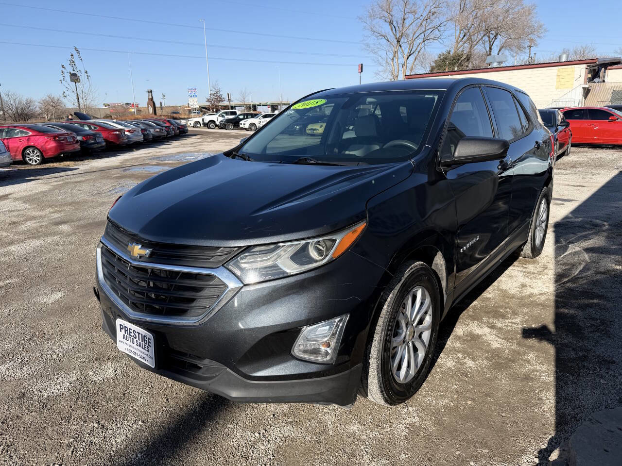 Used 2018 Chevrolet Equinox LS image 3