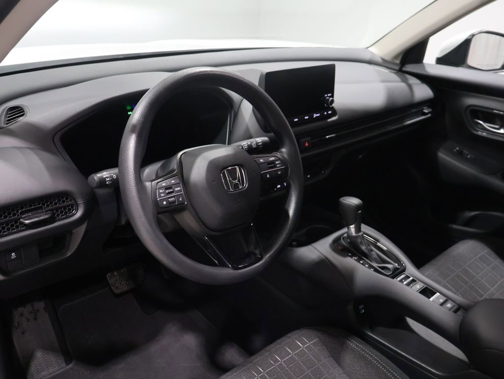 Used 2024 Honda HR-V LX image 14