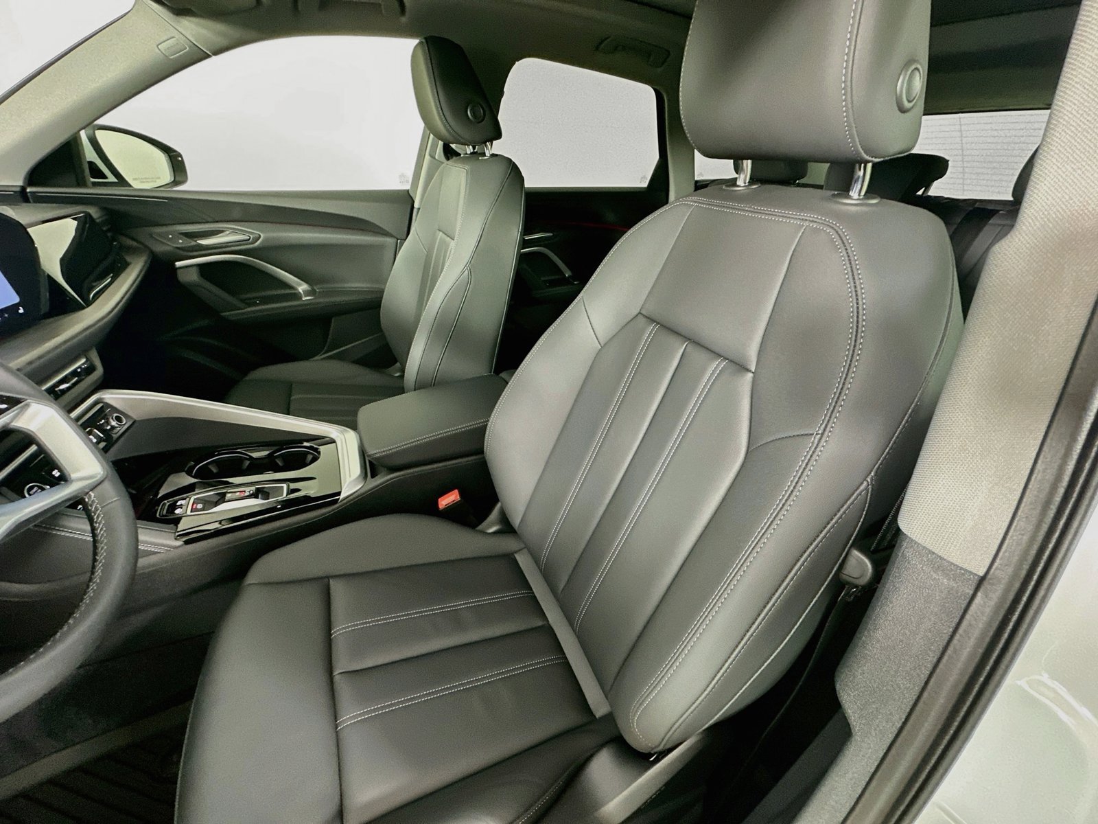 New 2026 Audi Q5 2.0T AWD/4WD image 32